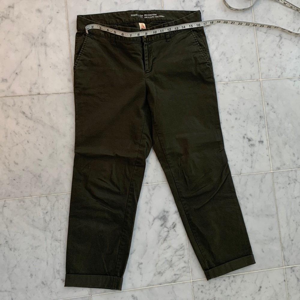 Gap girlfriend cropped khakis
